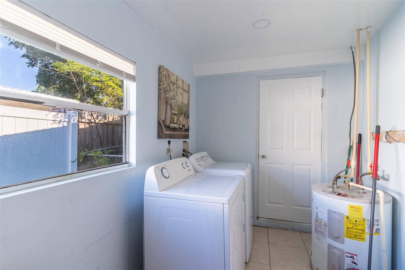 2743 GRANDOLA DRIVE, Orlando, FL 32811 2743 GRANDOLA DRIVE, Orlando, FL 32811