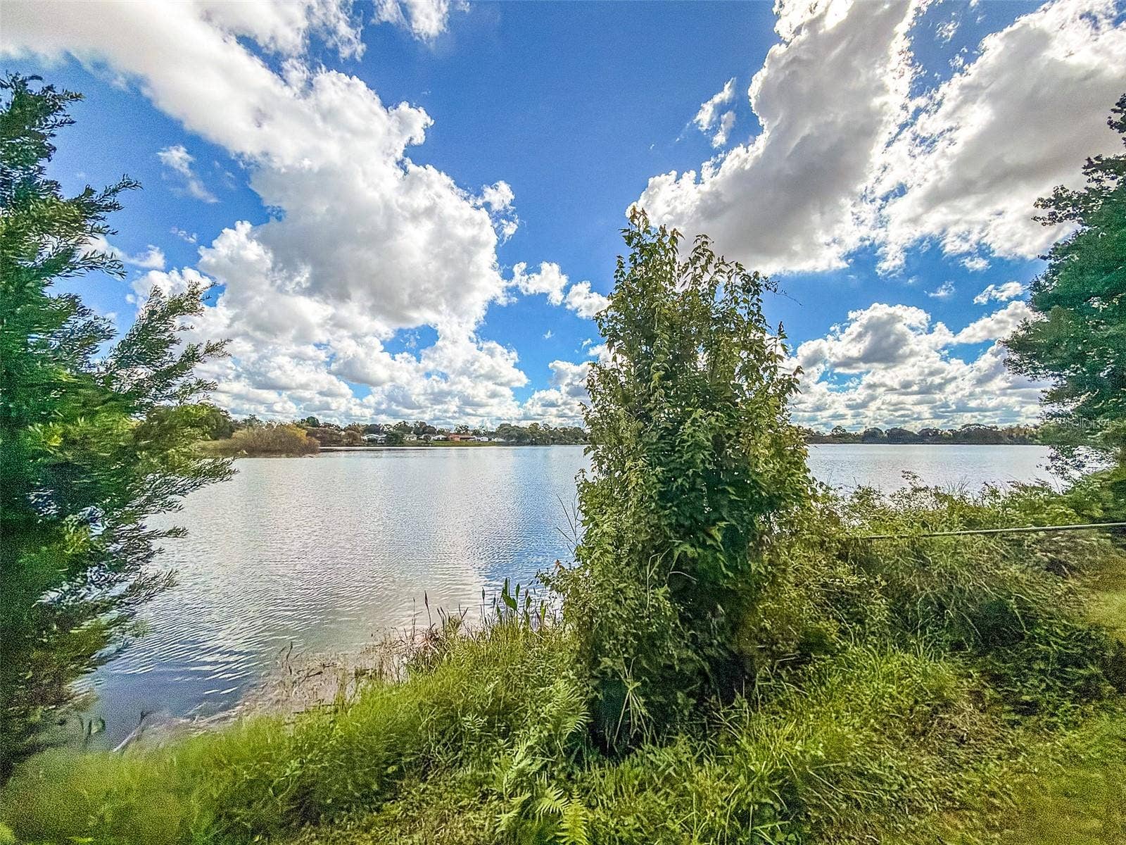 2743 GRANDOLA DRIVE, Orlando, FL 32811 2743 GRANDOLA DRIVE, Orlando, FL 32811