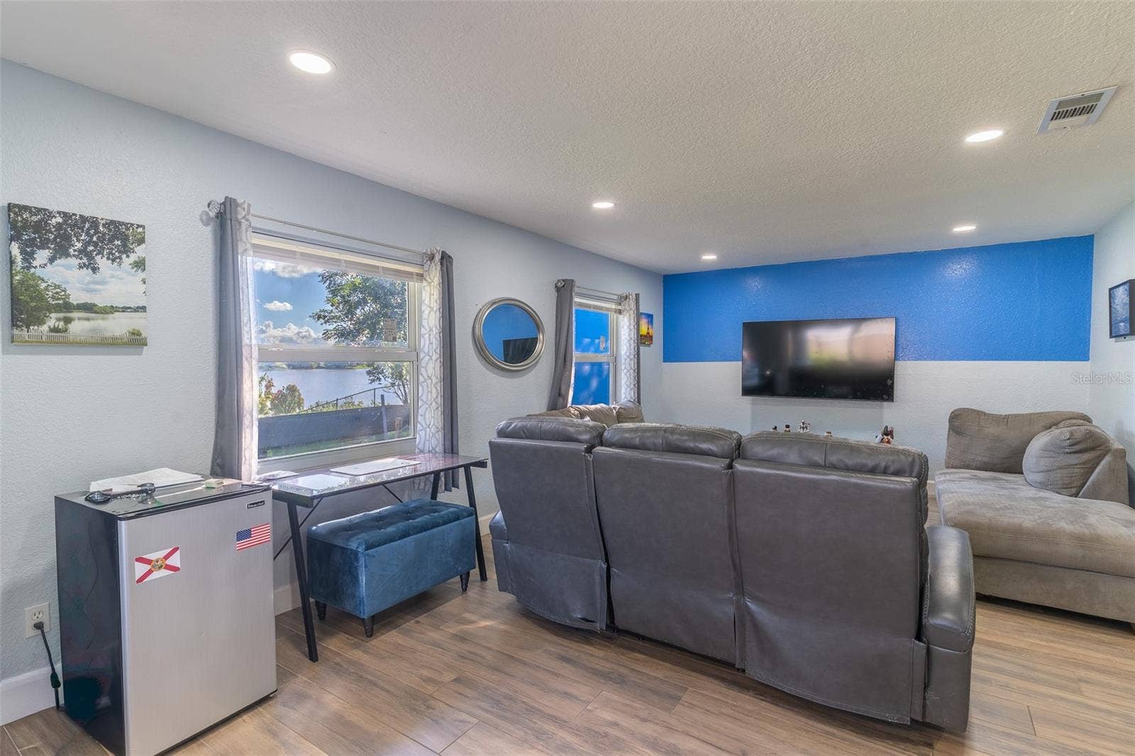2743 GRANDOLA DRIVE, Orlando, FL 32811 2743 GRANDOLA DRIVE, Orlando, FL 32811