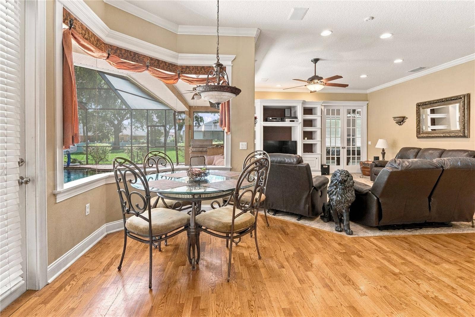 9513 WATERFORD OAKS BOULEVARD, Winter Haven, FL 33884 9513 WATERFORD OAKS BOULEVARD, Winter Haven, FL 33884
