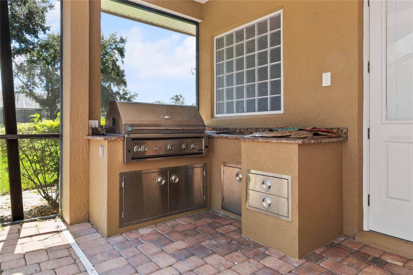 9513 WATERFORD OAKS BOULEVARD, Winter Haven, FL 33884 9513 WATERFORD OAKS BOULEVARD, Winter Haven, FL 33884