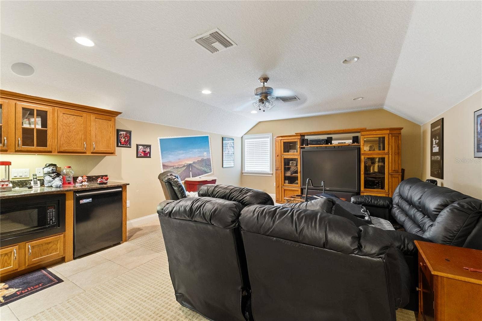 9513 WATERFORD OAKS BOULEVARD, Winter Haven, FL 33884 9513 WATERFORD OAKS BOULEVARD, Winter Haven, FL 33884