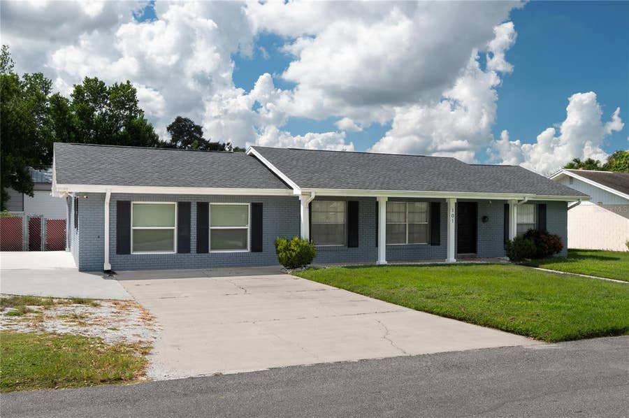 Property photo for 101 SANDBURG LANE, Winter Haven, FL
