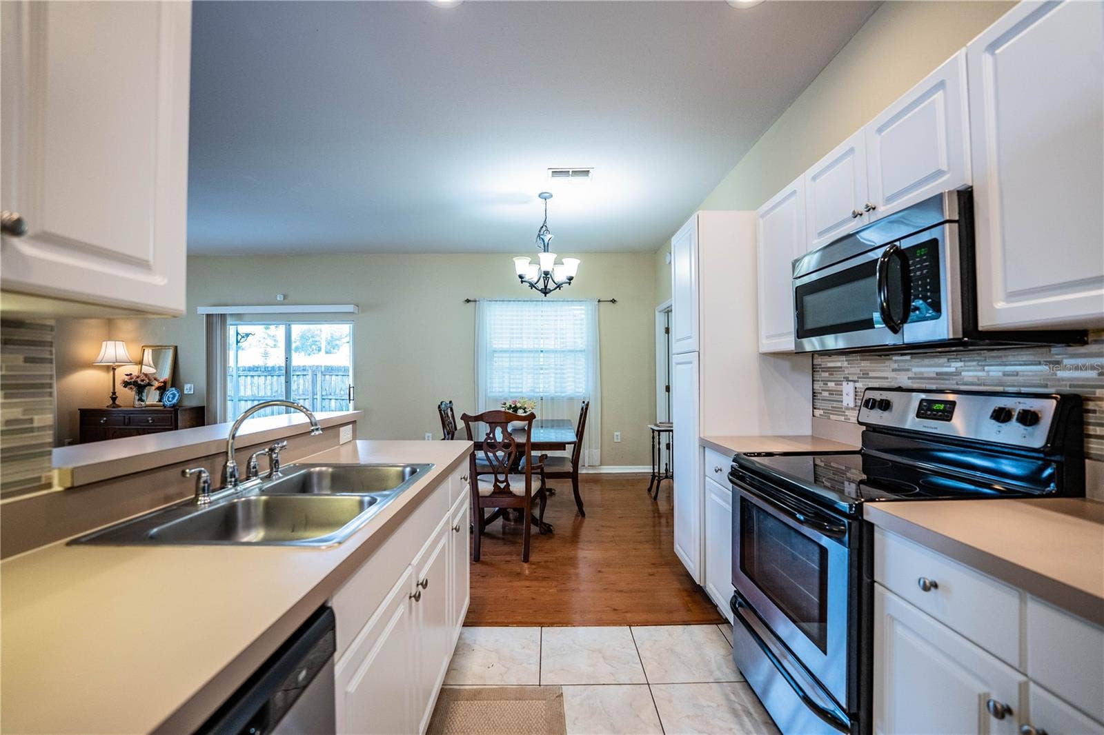 2746 SUNDANCE CIRCLE, Mulberry, FL 33860 Kitchen