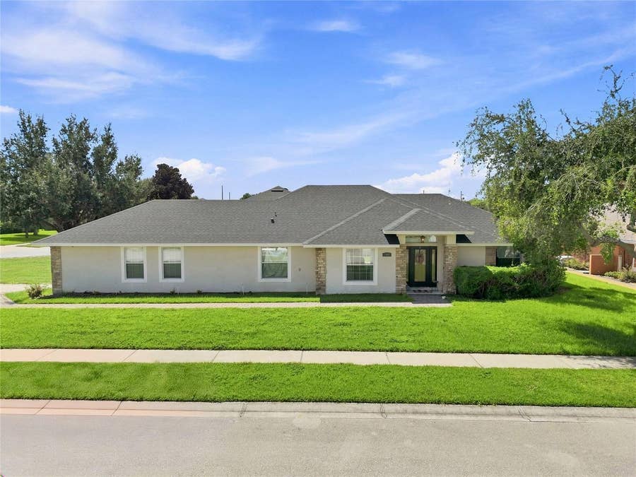 Property photo for 304 BENTLEY OAKS BOULEVARD, Auburndale, FL