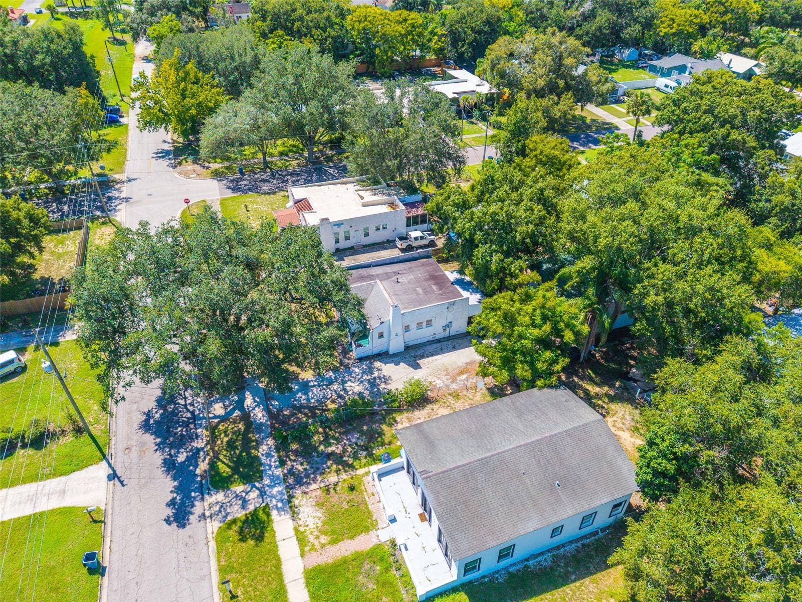 528 S 8TH STREET, Lake Wales, FL 33853 528 S 8TH STREET, Lake Wales, FL 33853