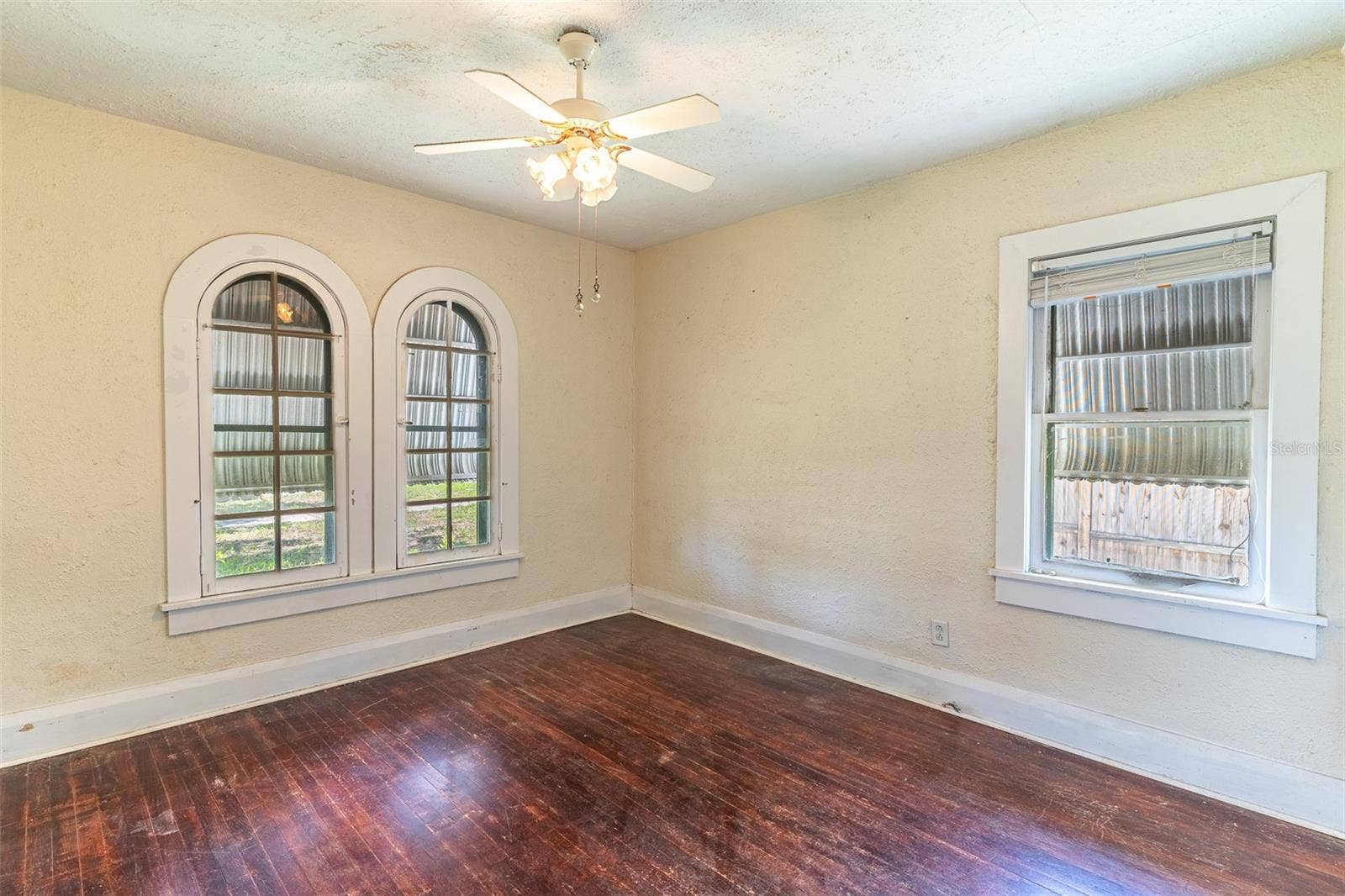 528 S 8TH STREET, Lake Wales, FL 33853 528 S 8TH STREET, Lake Wales, FL 33853