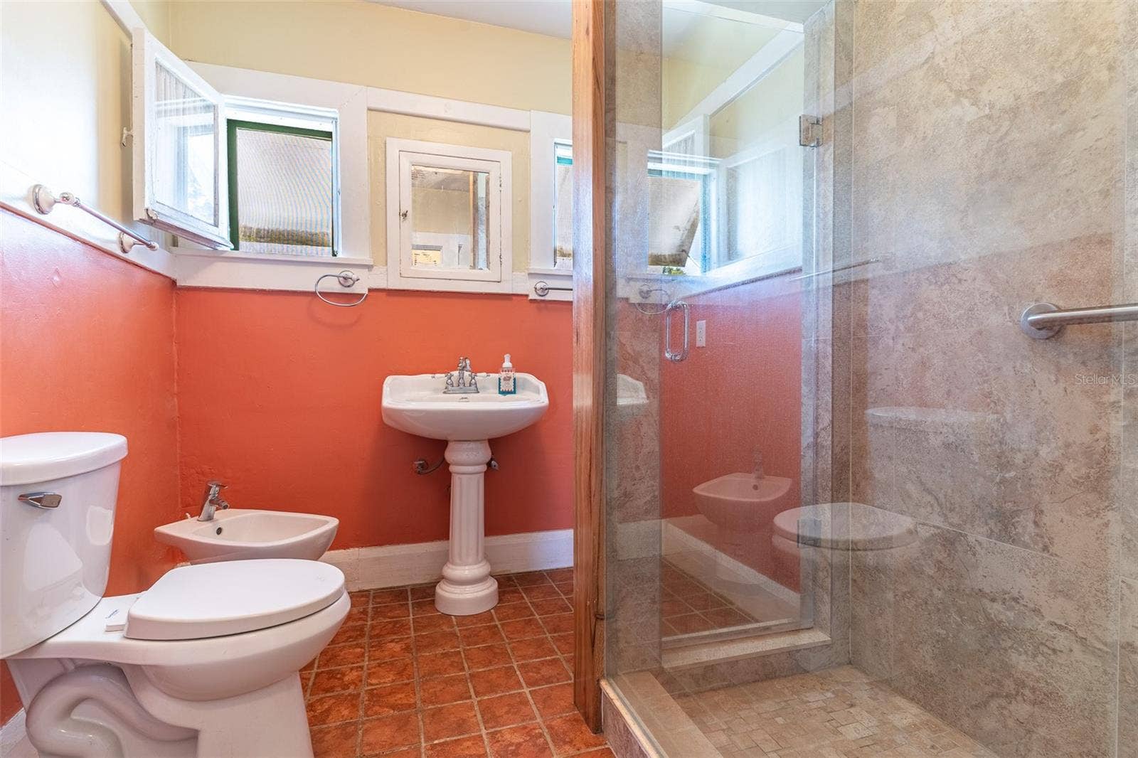 528 S 8TH STREET, Lake Wales, FL 33853 528 S 8TH STREET, Lake Wales, FL 33853