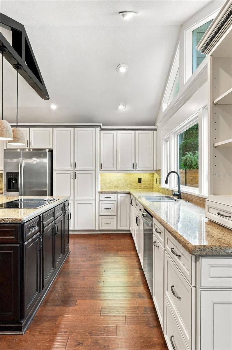 828 BROOKWOOD DRIVE, Lakeland, FL 33813 828 BROOKWOOD DRIVE, Lakeland, FL 33813