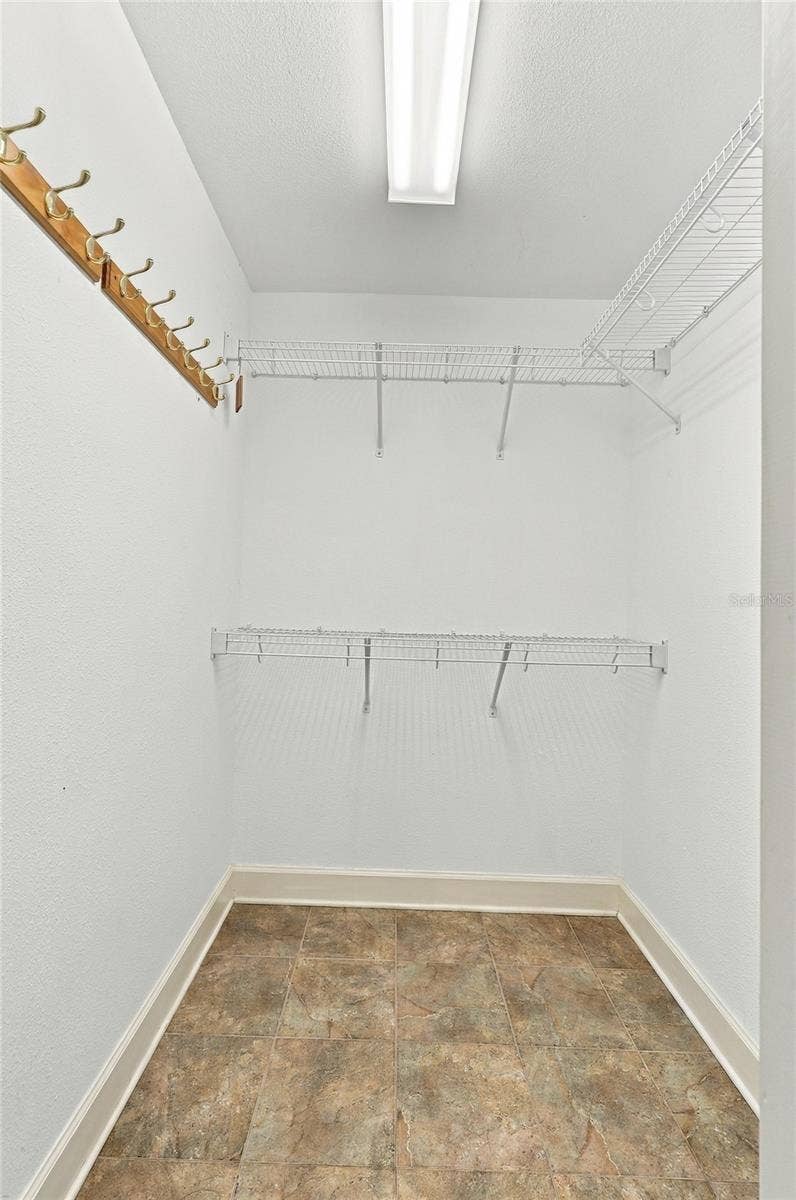 828 BROOKWOOD DRIVE, Lakeland, FL 33813 828 BROOKWOOD DRIVE, Lakeland, FL 33813