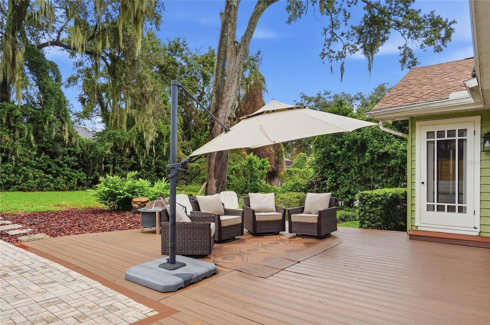 828 BROOKWOOD DRIVE, Lakeland, FL 33813 828 BROOKWOOD DRIVE, Lakeland, FL 33813