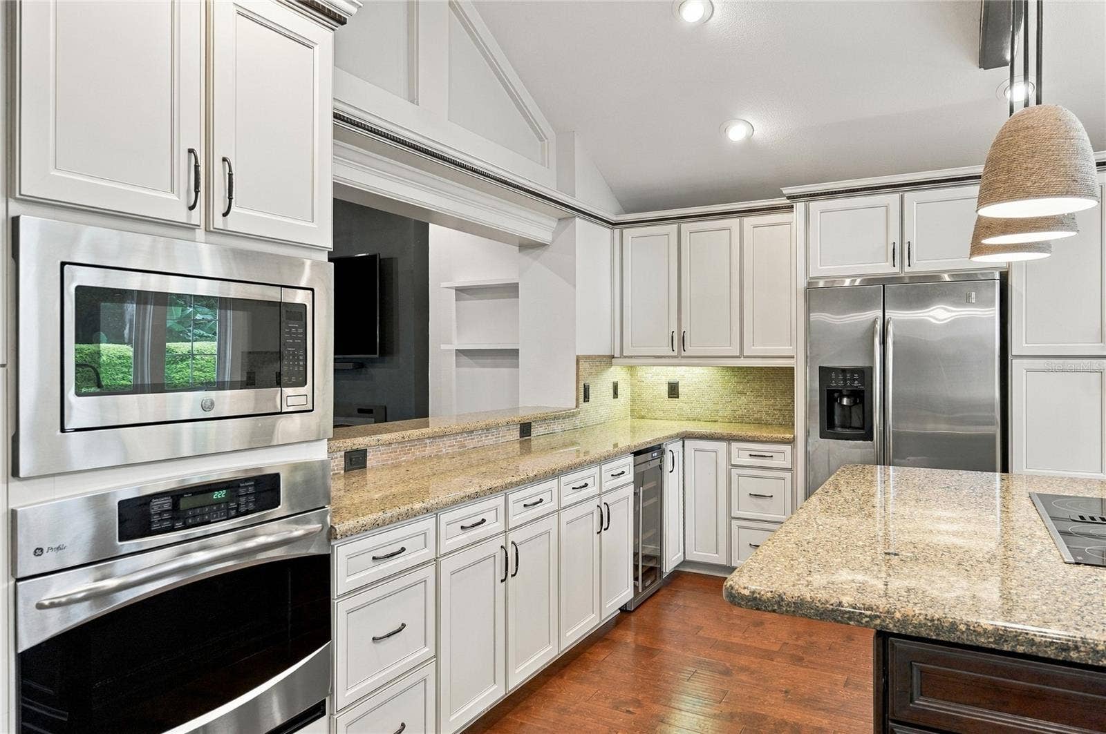 828 BROOKWOOD DRIVE, Lakeland, FL 33813 828 BROOKWOOD DRIVE, Lakeland, FL 33813