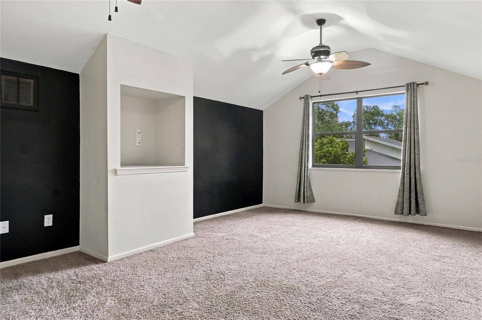 828 BROOKWOOD DRIVE, Lakeland, FL 33813 828 BROOKWOOD DRIVE, Lakeland, FL 33813