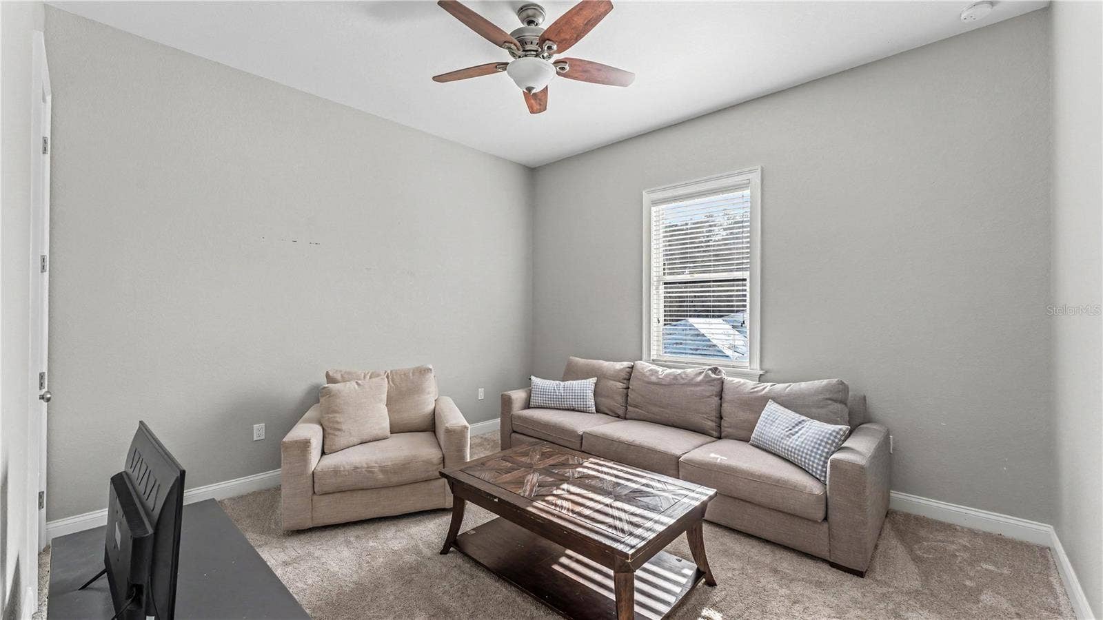 1539 HOLLINGSWORTH CREEK COURT, Lakeland, FL 33803 1539 HOLLINGSWORTH CREEK COURT, Lakeland, FL 33803