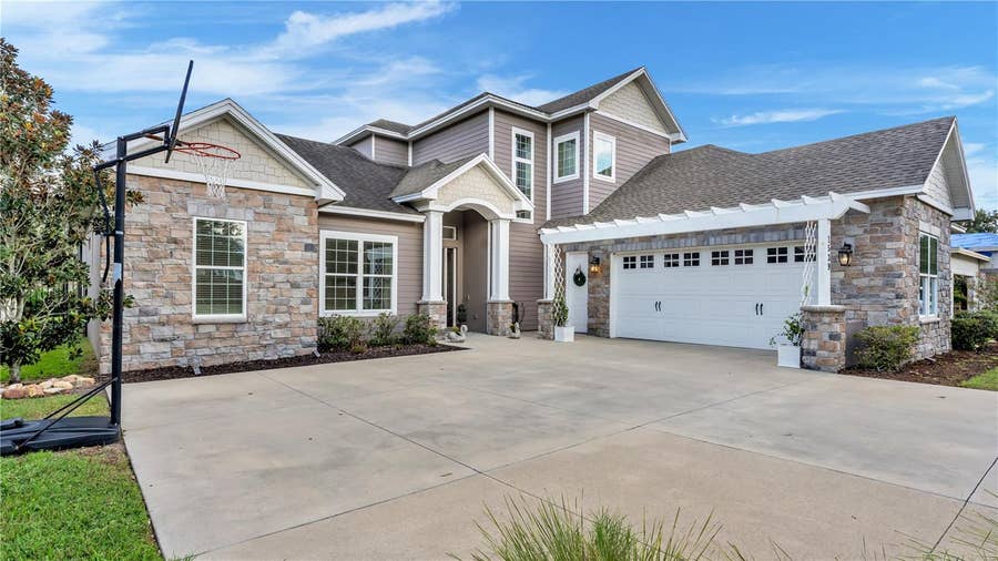 Property photo for 1539 HOLLINGSWORTH CREEK COURT, Lakeland, FL