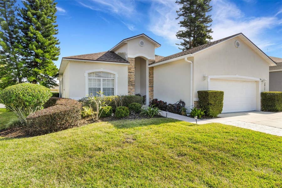 Property photo for 2617 HICKORY VIEW LOOP, Lakeland, FL