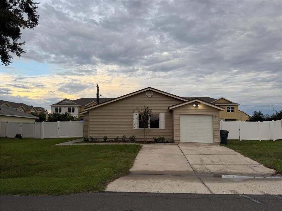 Property photo for 1331 PRIMROSE COURT, Lakeland, FL