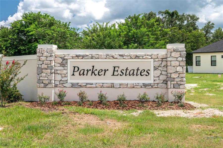 Property photo for 5442 PARKER ESTATES LOOP, Lakeland, FL