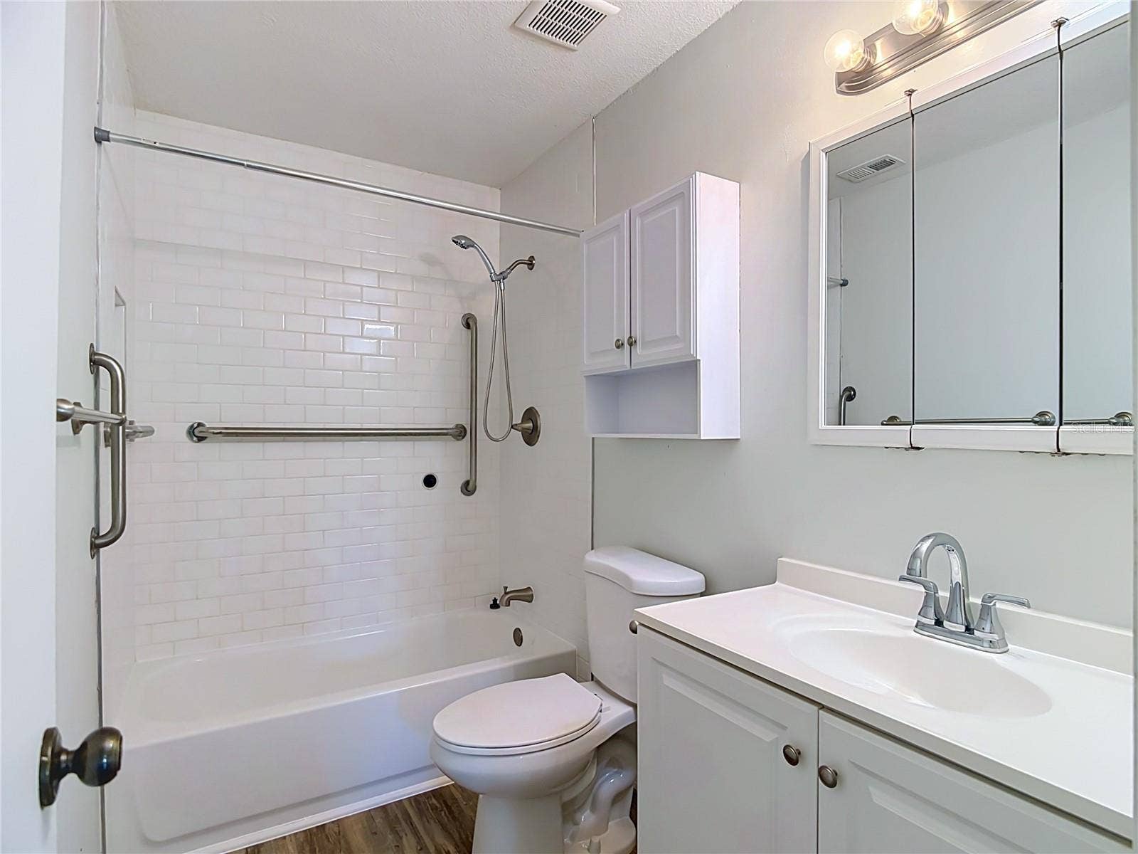 735 & 737 ZELLA LANE, #735/737, Lakeland, FL 33813 735 & 737 ZELLA LANE, #735/737, Lakeland, FL 33813