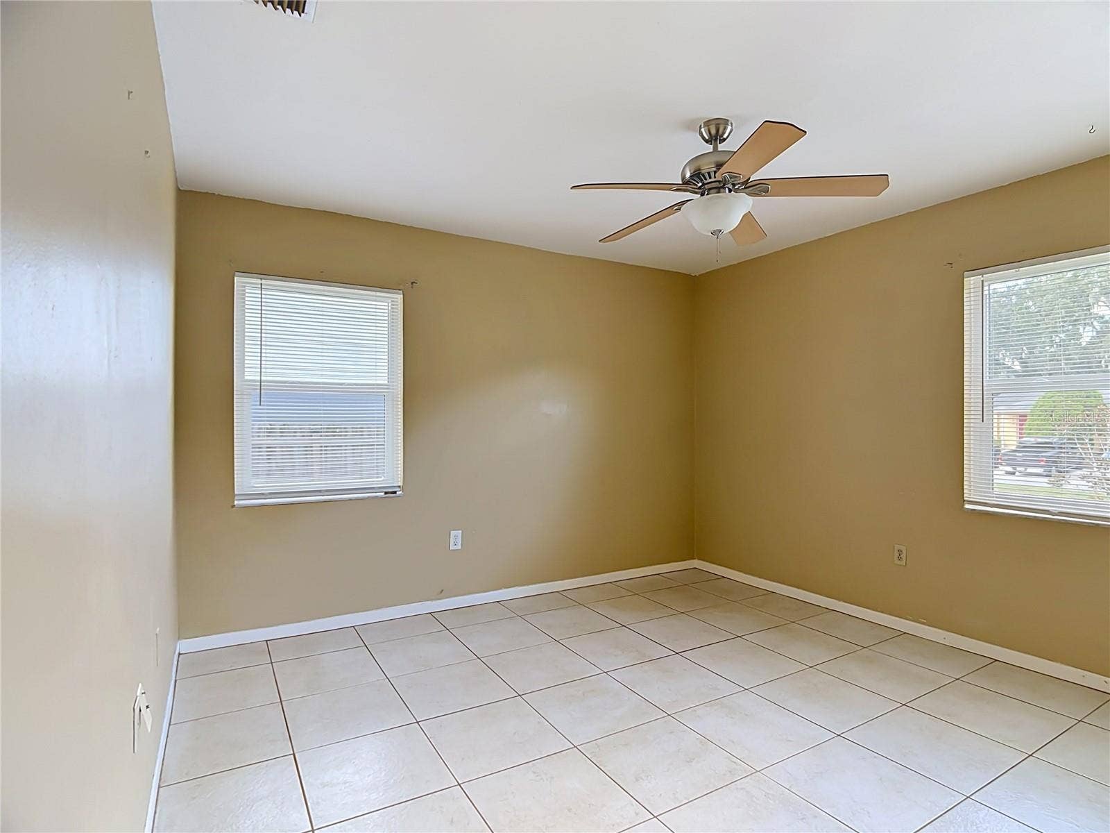 735 & 737 ZELLA LANE, #735/737, Lakeland, FL 33813 735 & 737 ZELLA LANE, #735/737, Lakeland, FL 33813