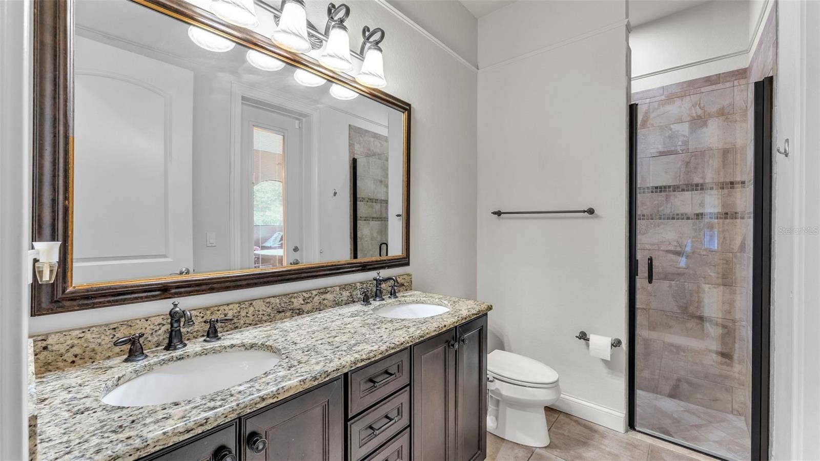 6626 CRESCENT WOODS CIRCLE, Lakeland, FL 33813 bathroom #3