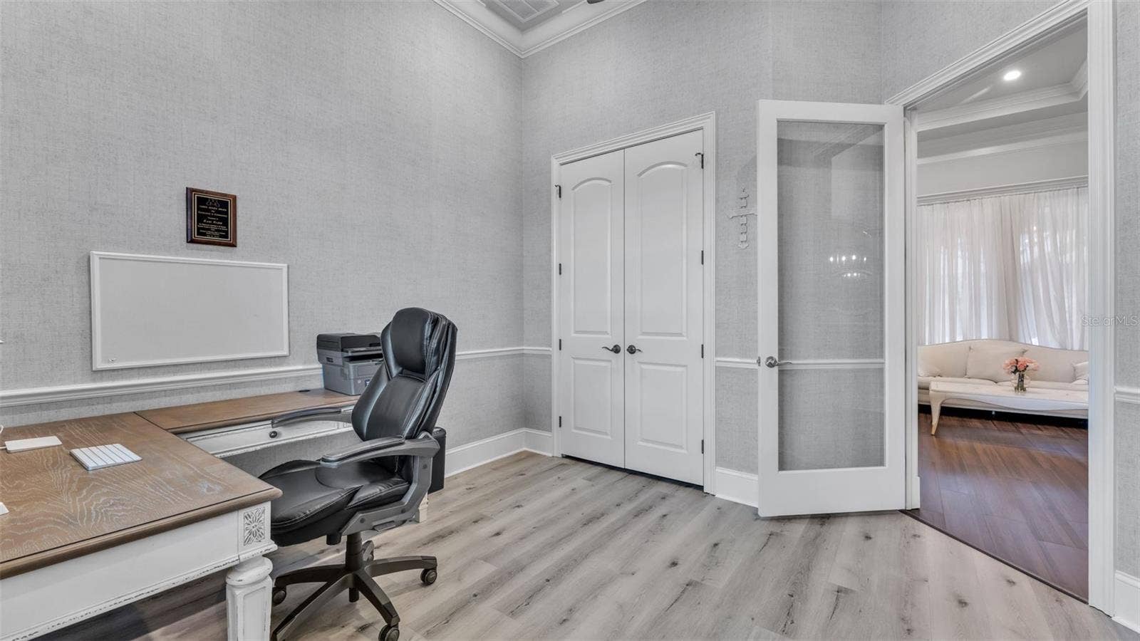 6626 CRESCENT WOODS CIRCLE, Lakeland, FL 33813 office