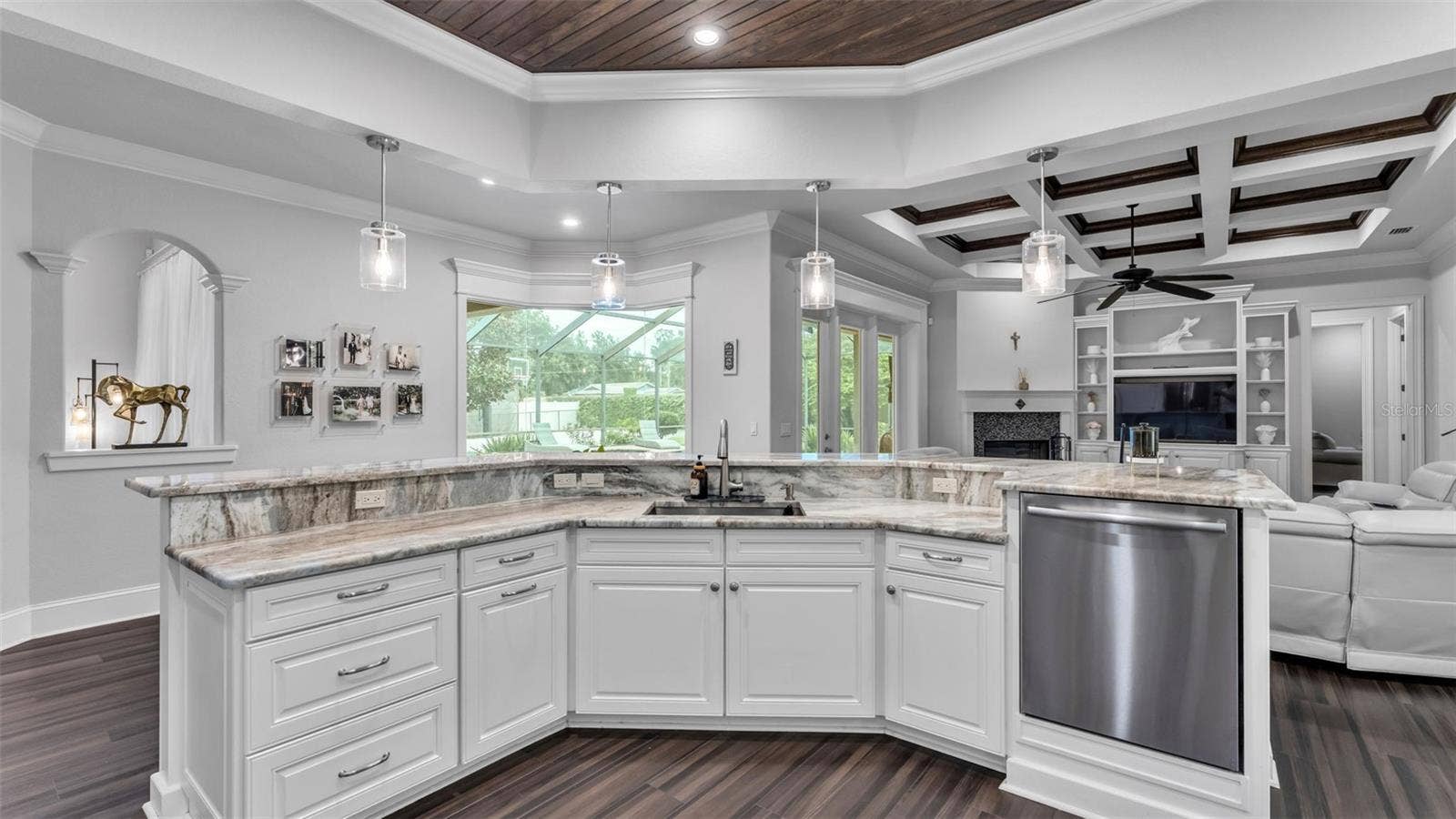 6626 CRESCENT WOODS CIRCLE, Lakeland, FL 33813 6626 CRESCENT WOODS CIRCLE, Lakeland, FL 33813