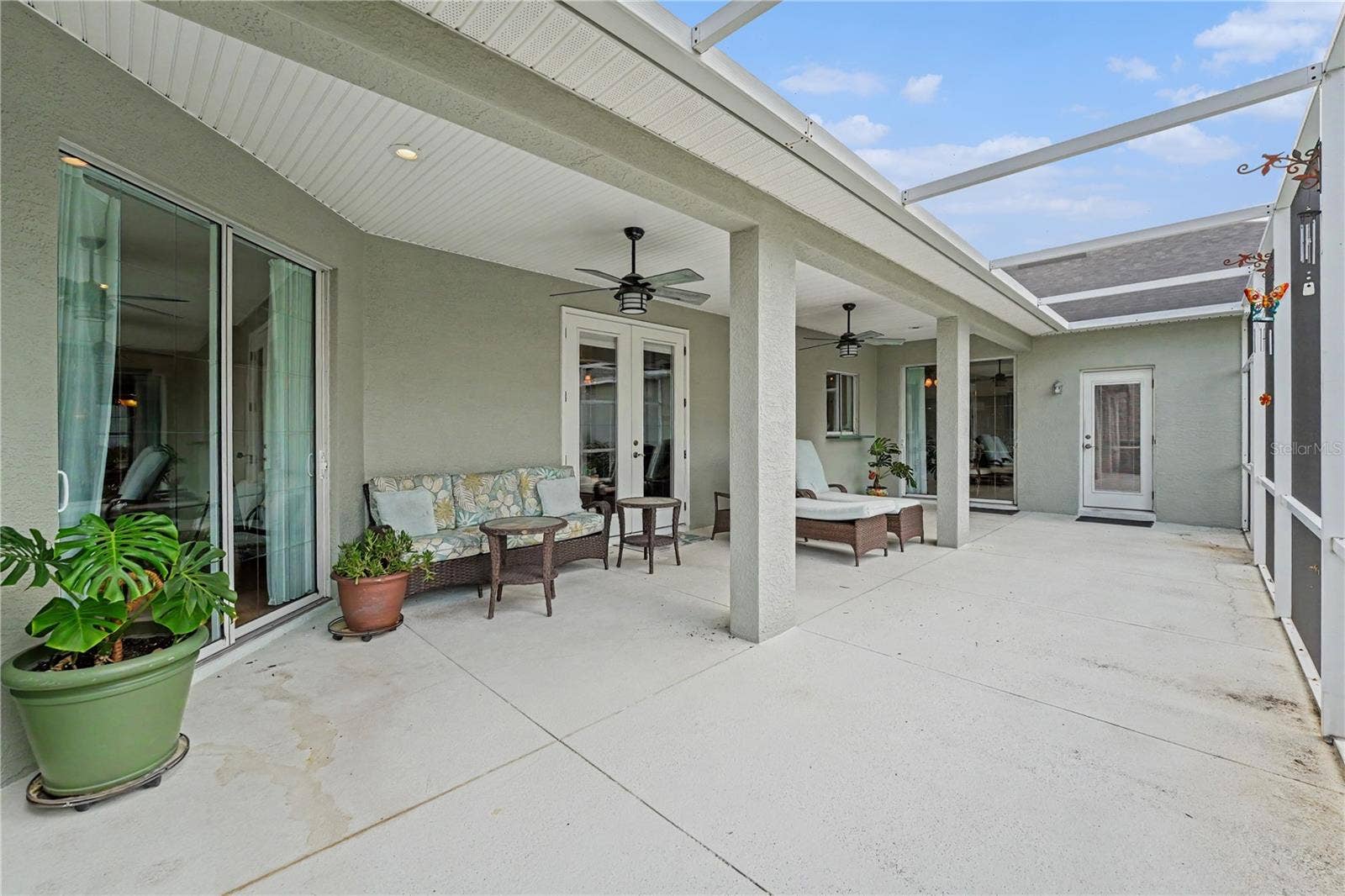 745 OSPREY LANDING DRIVE, Lakeland, FL 33813 745 OSPREY LANDING DRIVE, Lakeland, FL 33813