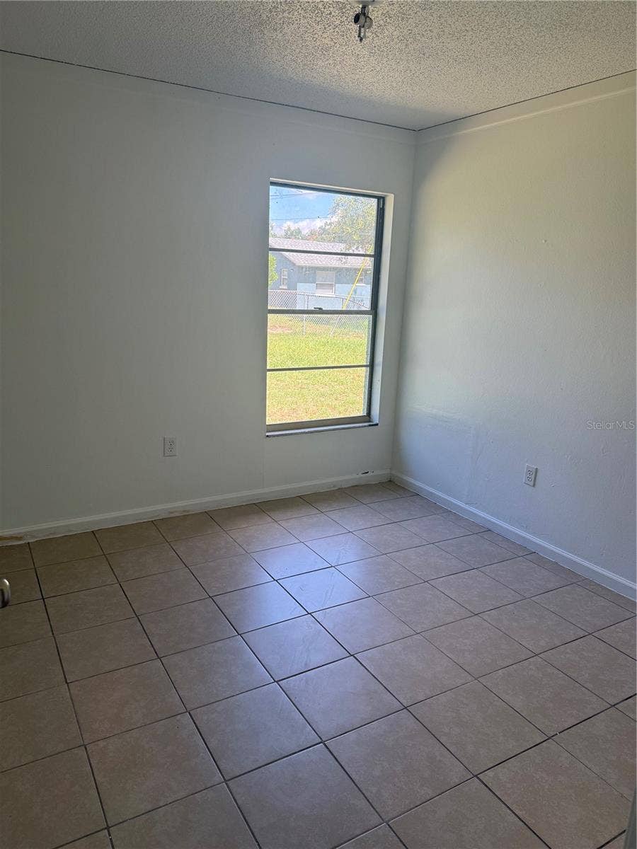 2109 N 13TH STREET N, Haines City, FL 33844