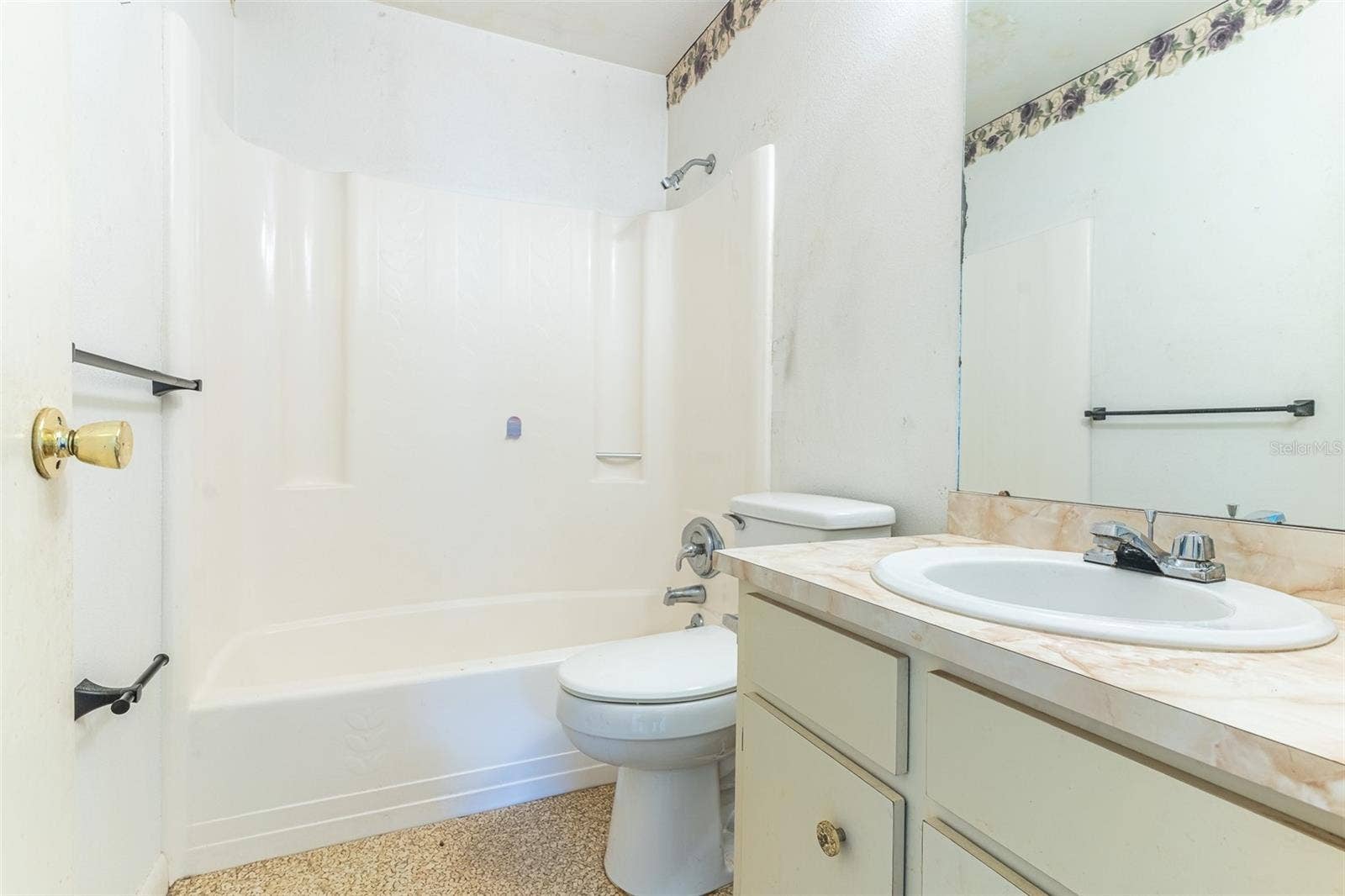 646 BEVERLY DRIVE, #646 and 648, Lake Wales, FL 33853