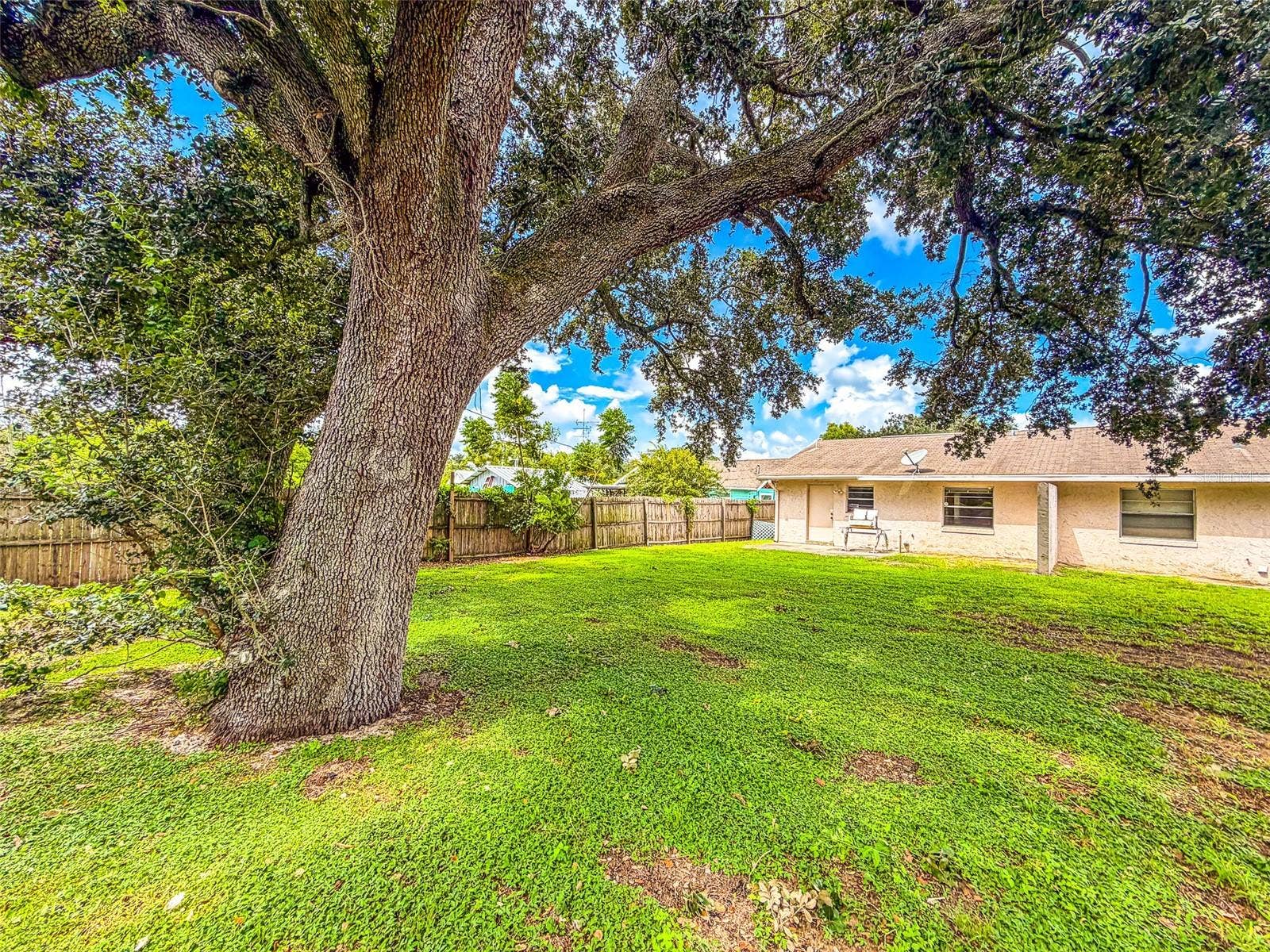 646 BEVERLY DRIVE, #646 and 648, Lake Wales, FL 33853