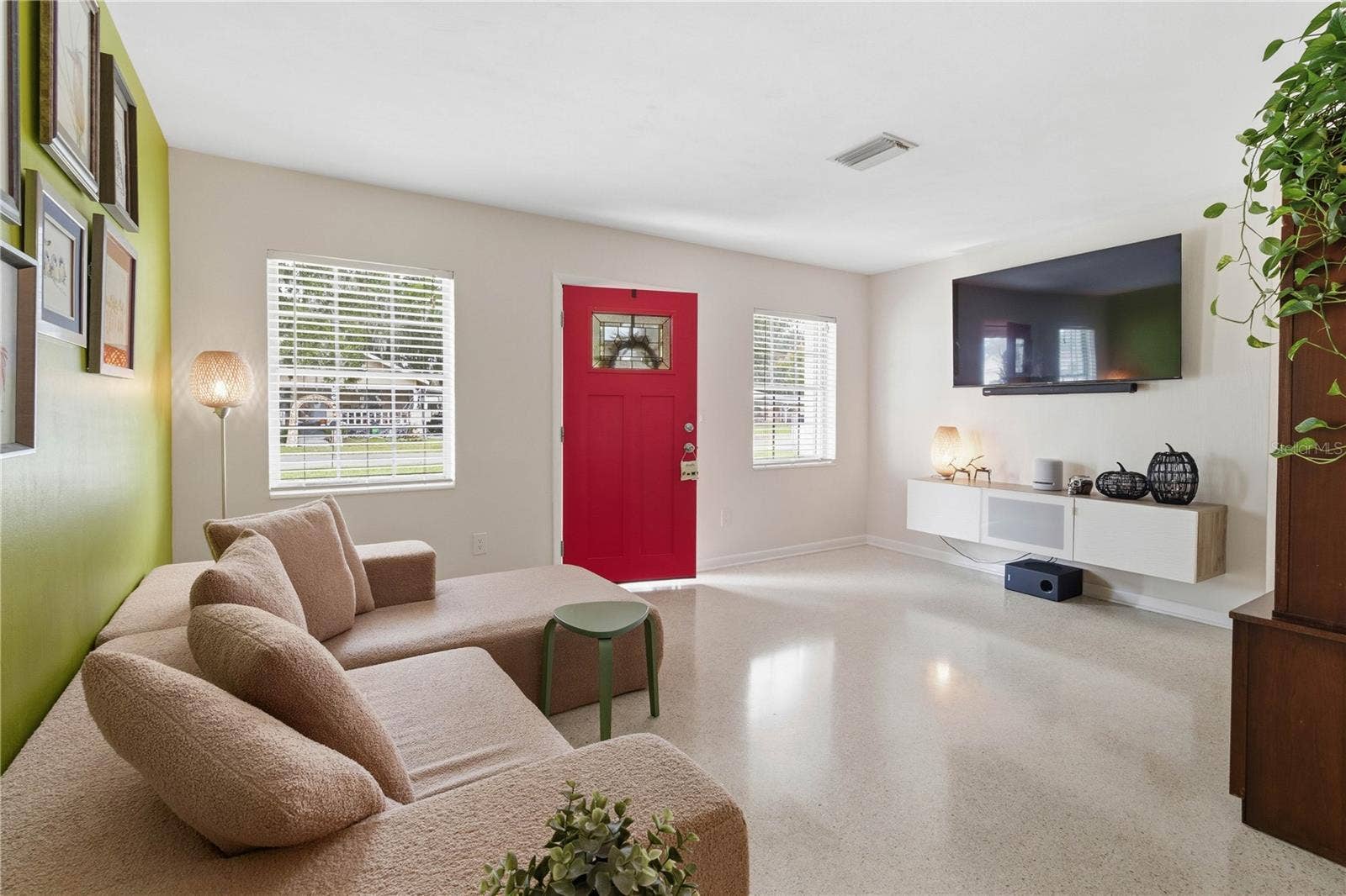 222 6TH STREET NE, Fort Meade, FL 33841 Living area