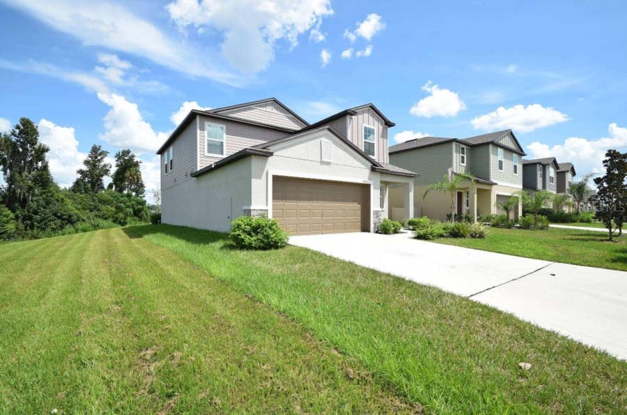 Property photo for 4060 RADIANT MOUNTAIN DRIVE, Plant City, FL