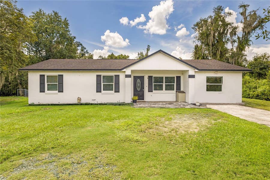 Property photo for 802 FOX LAKE DRIVE, Lakeland, FL
