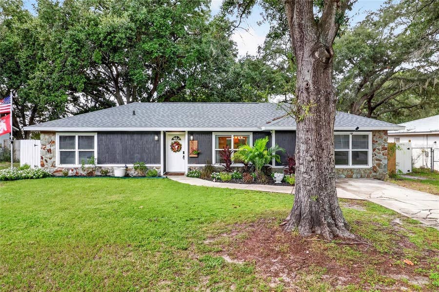 Property photo for 9152 DAMASCUS AVENUE, Polk City, FL