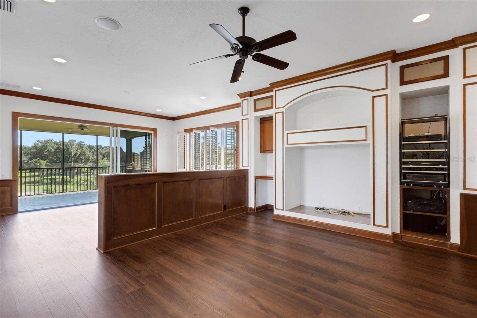 6562 EAGLE VIEW LOOP, Lakeland, FL 33813 The other side has built-ins for TV, gaming systems, audio systems and so much more.