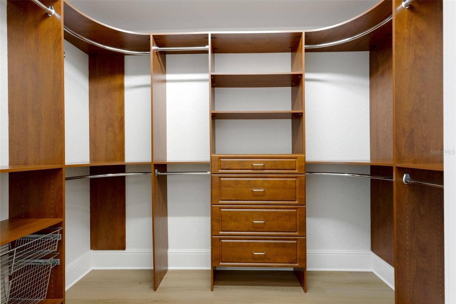 6562 EAGLE VIEW LOOP, Lakeland, FL 33813 both with a thoughtful design for all storage needs.