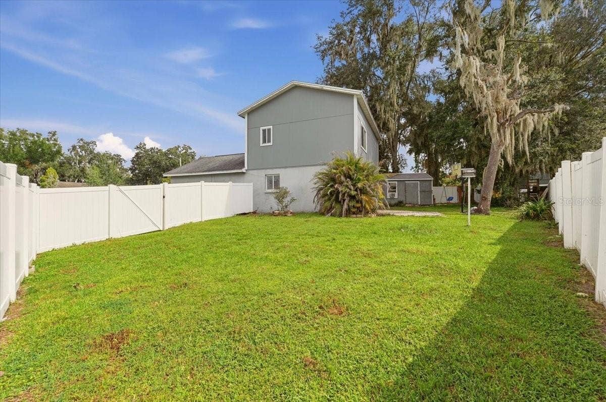 3824 CREEK WAY COURT, Plant City, FL 33563 3824 CREEK WAY COURT, Plant City, FL 33563