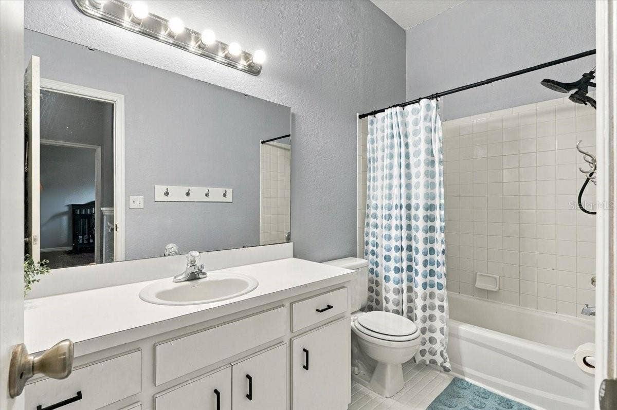 3824 CREEK WAY COURT, Plant City, FL 33563 Bathroom 2-2nd Floor