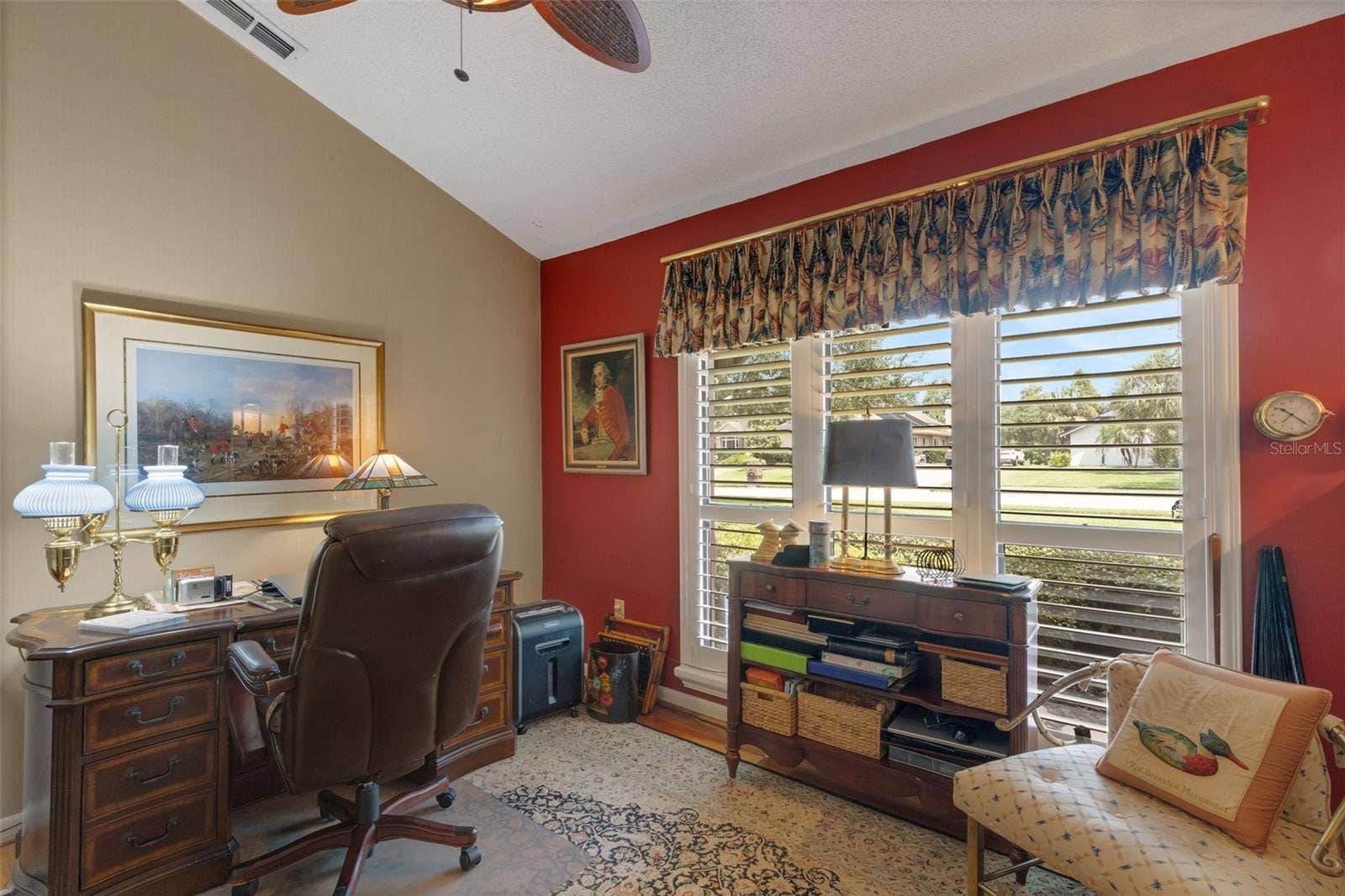 3507 BARLEY LANE, Lakeland, FL 33803 Next let's investigate the other rooms of the home . . .
