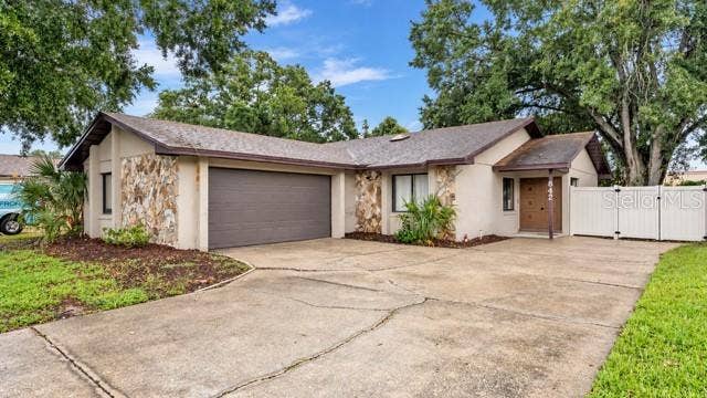 Property photo for 842 ROCKINGHAM ROAD, Lakeland, FL