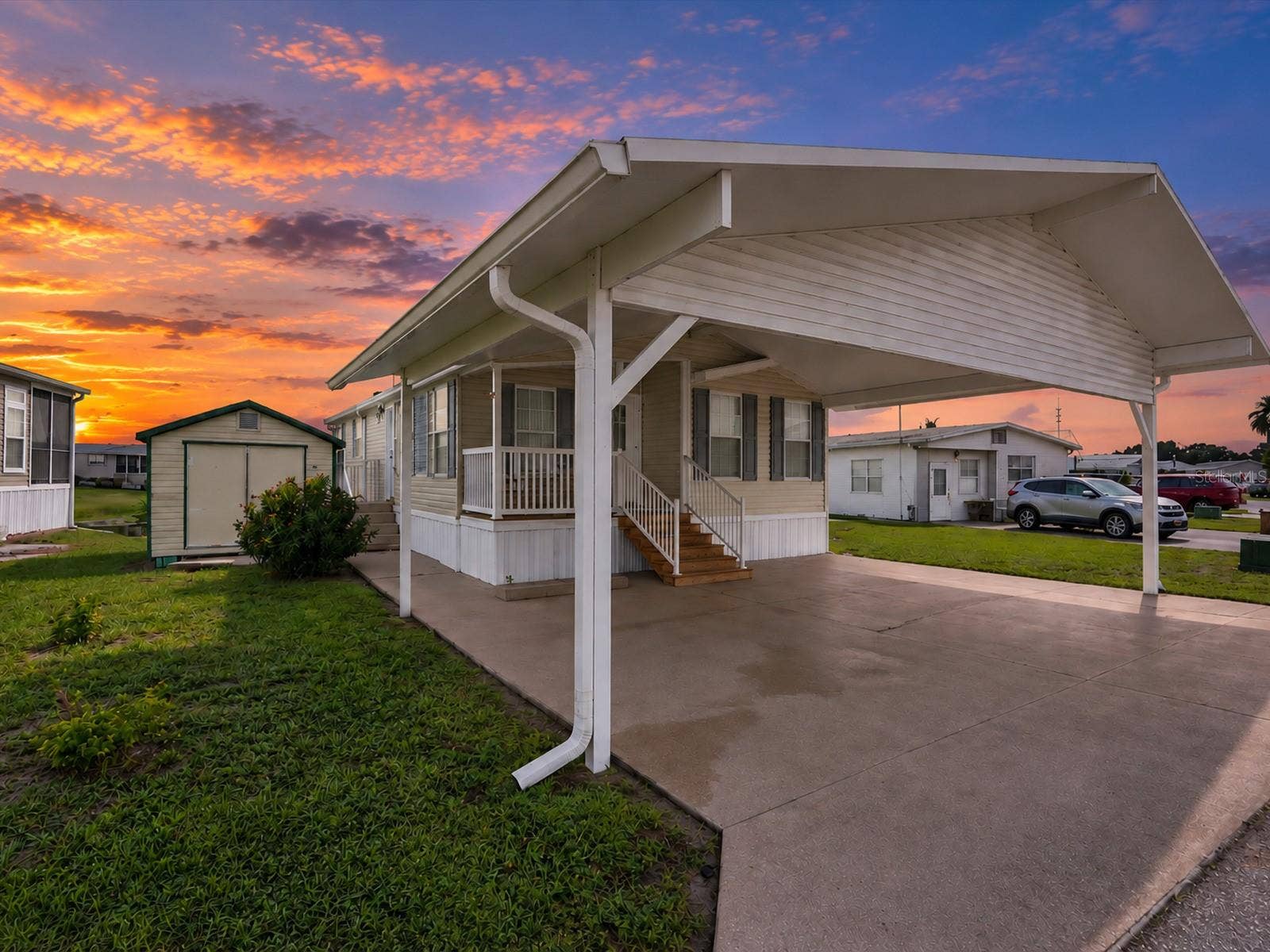 59 BEAVERKILL DRIVE, Lake Wales, FL 33898 Virtual Twilight - The Sunrise at your new home!