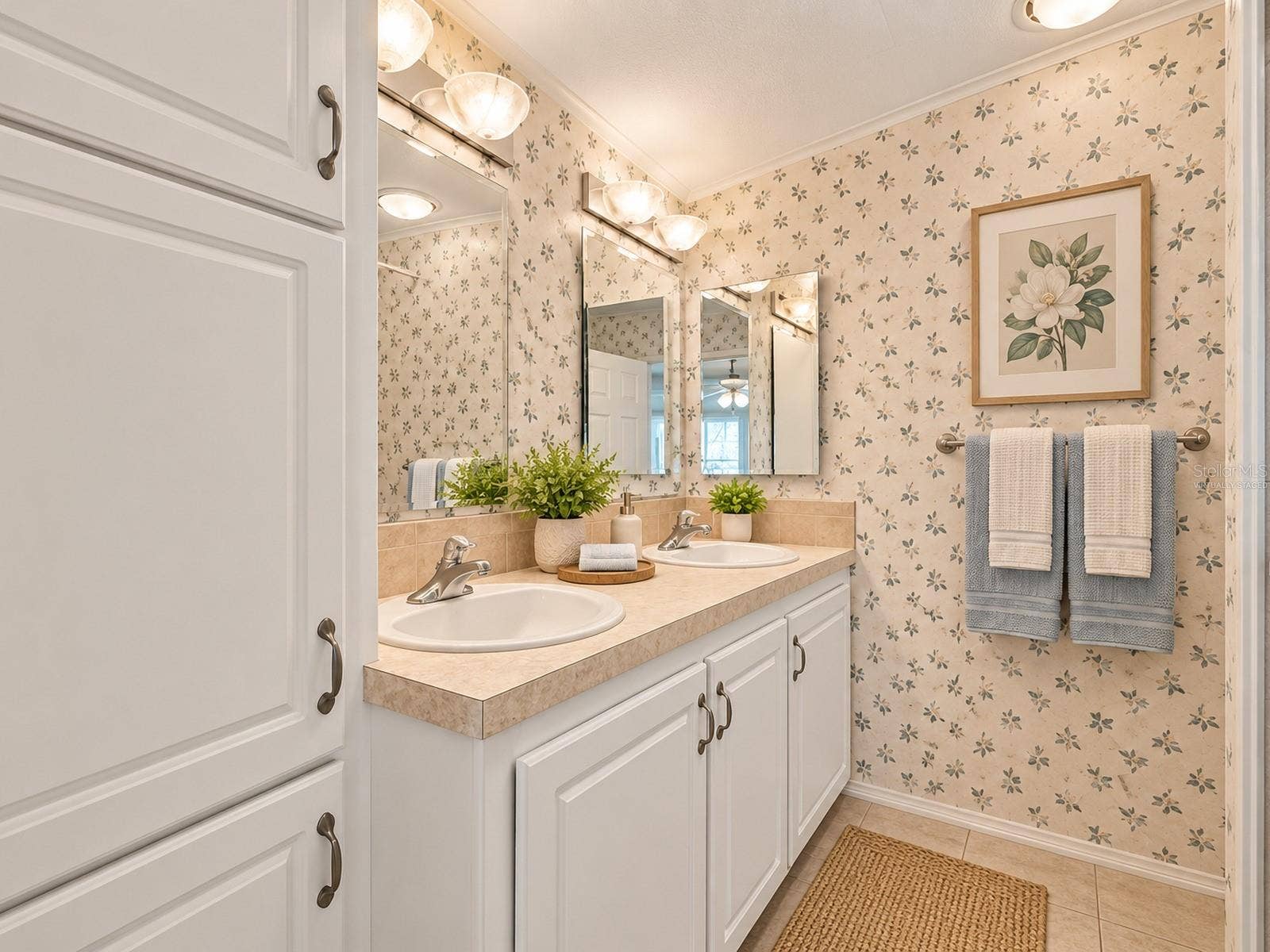 59 BEAVERKILL DRIVE, Lake Wales, FL 33898 Virtually staged for visualization purposes -Primary Bathroom