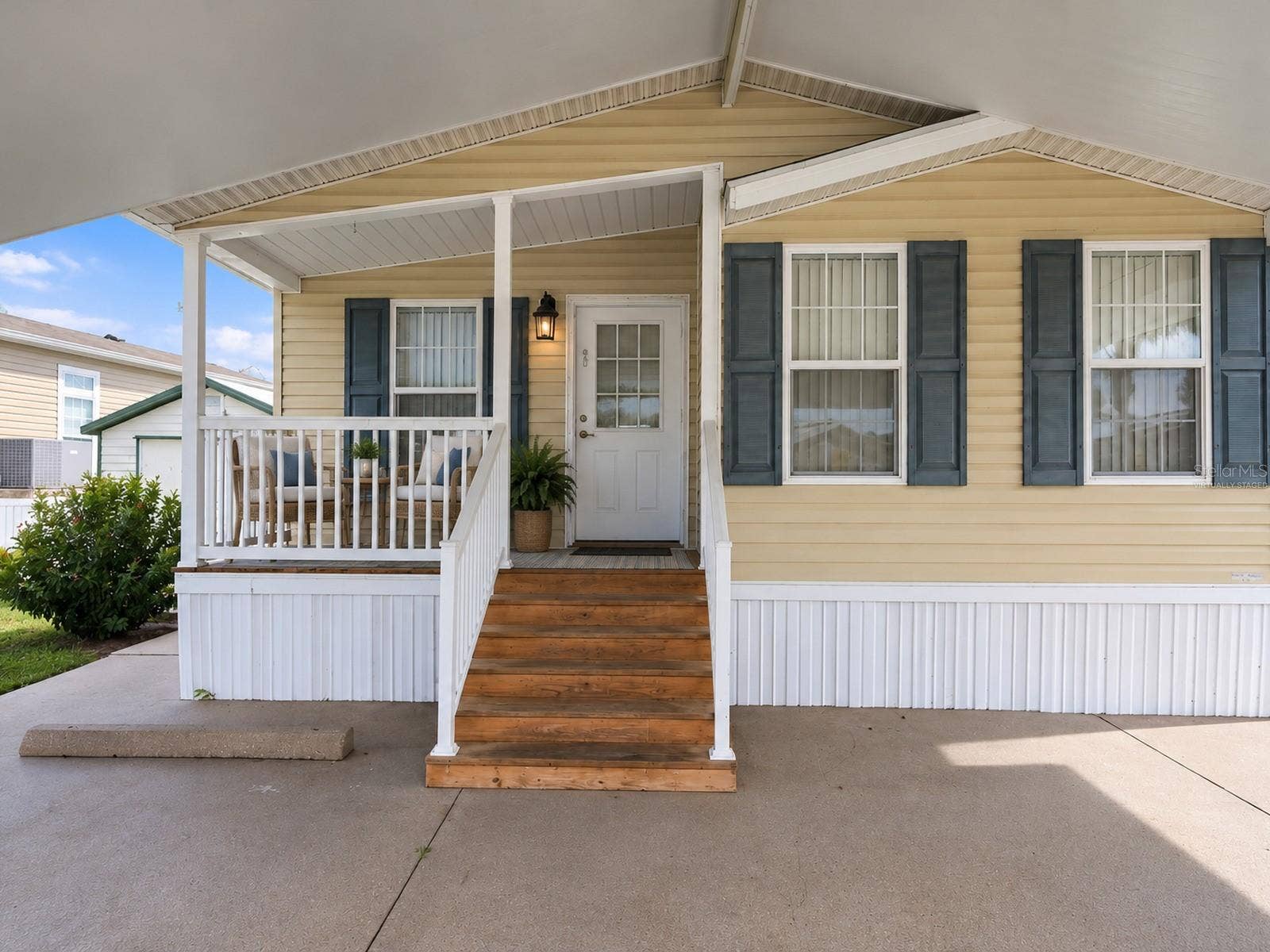 59 BEAVERKILL DRIVE, Lake Wales, FL 33898 Virtually staged for visualization purposes.