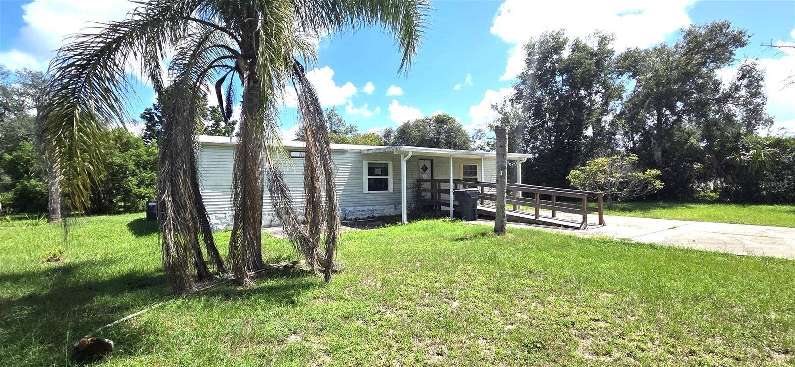 3932 ROLLING HILLS COURT E, #10, Lake Wales, FL 33898
