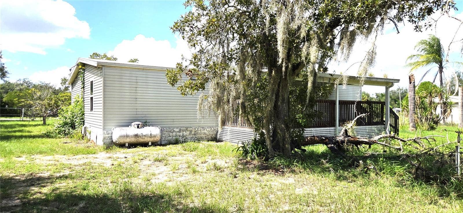 3932 ROLLING HILLS COURT E, #10, Lake Wales, FL 33898