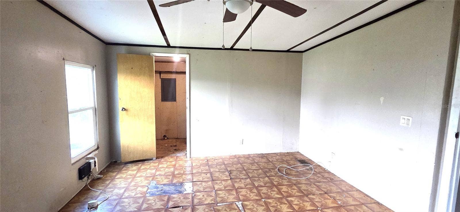 3932 ROLLING HILLS COURT E, #10, Lake Wales, FL 33898