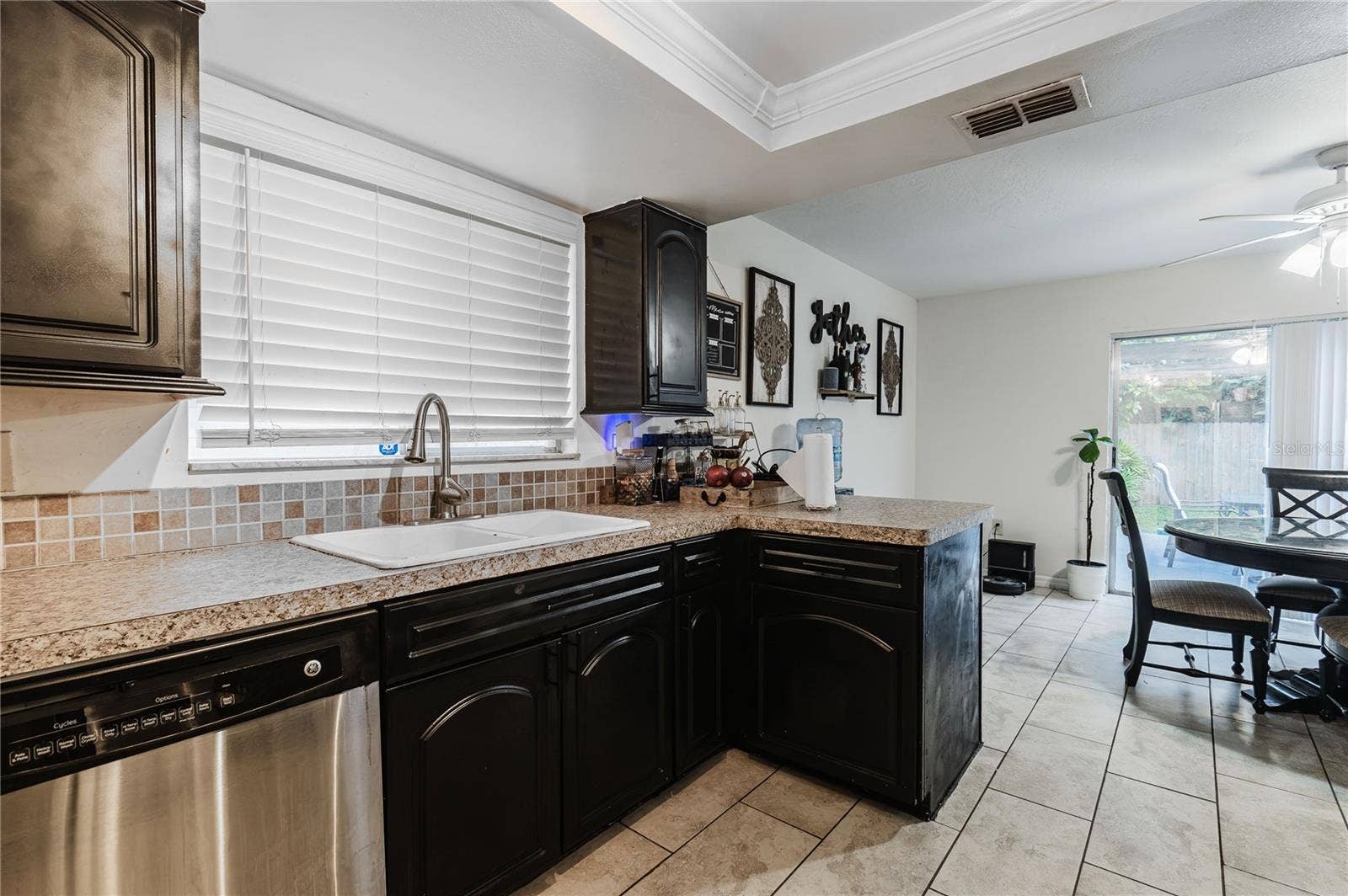 1006 BUTTERCUP DRIVE, Lakeland, FL 33801