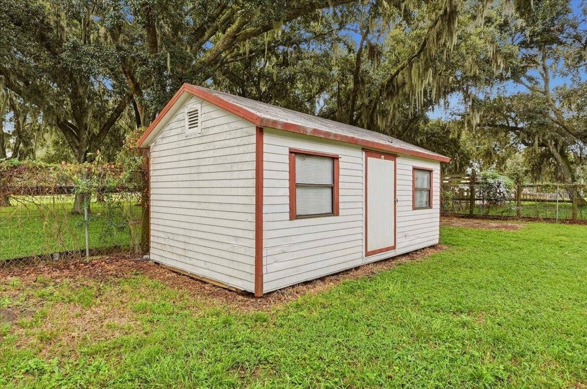 Shed