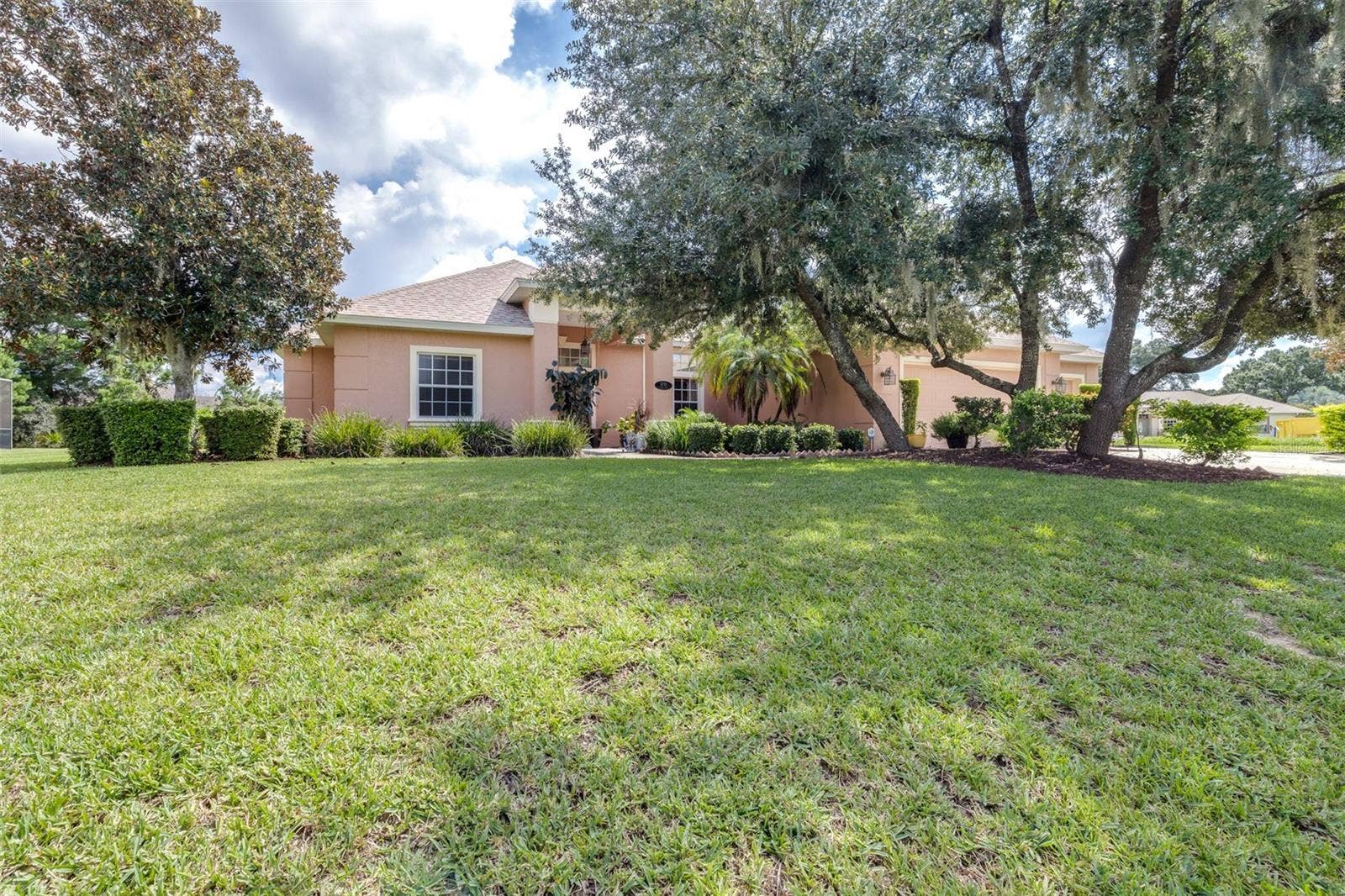 2713 ISLAND DRIVE, Sebring, FL 33872